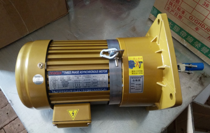 Линия цыпленка 1.5KW питаясь с материалом 0 нержавеющей стали