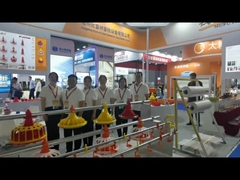 Линия цыпленка питаясь 50-100 цыплята/точностей часа ±2g для питания птицы